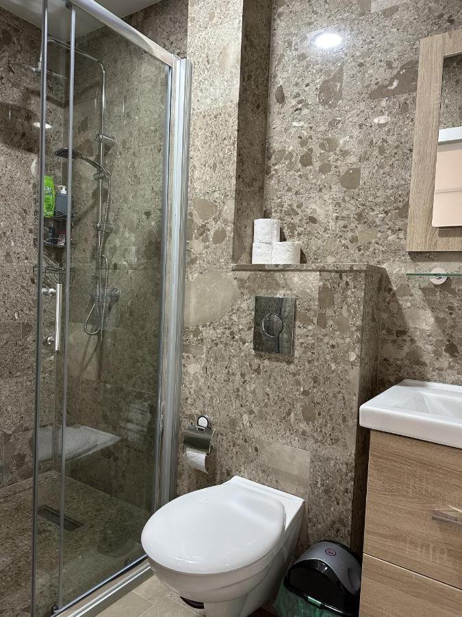 יאיצי Royal City Apartments מראה חיצוני תמונה